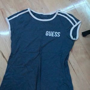 Guess t-shirt size m